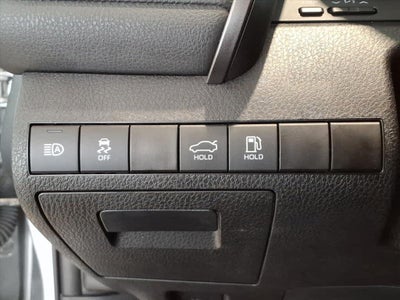 2023 Toyota Camry Hybrid XLE CVT