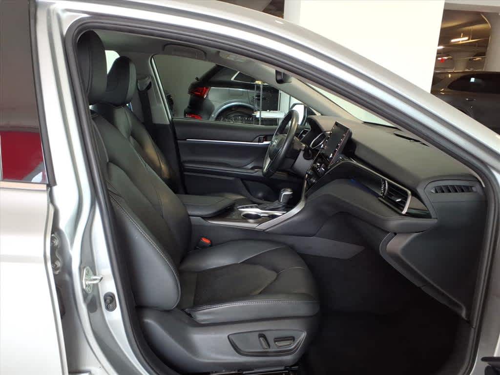 2023 Toyota Camry Hybrid XLE CVT