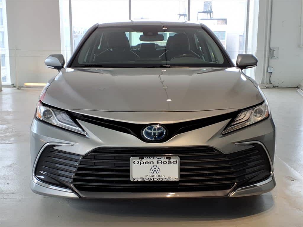 2023 Toyota Camry Hybrid XLE CVT