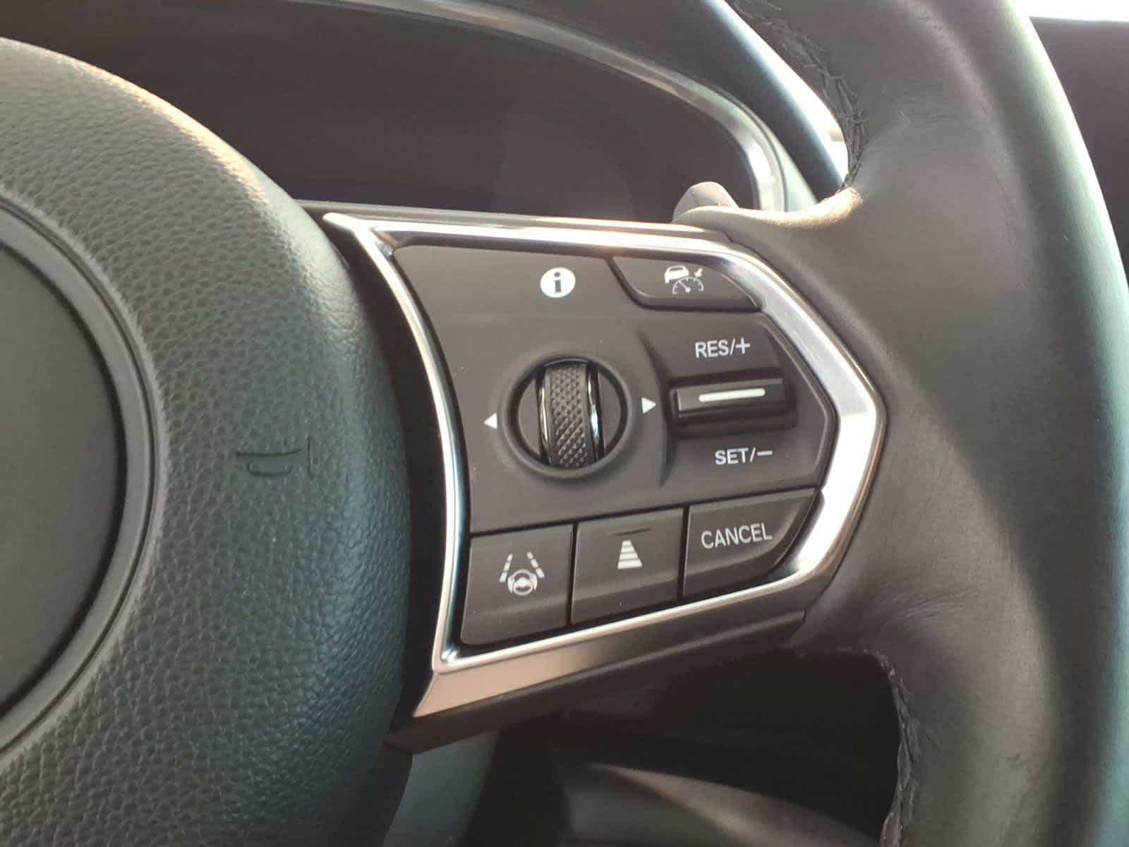 2024 Acura MDX SH-AWD w/Technology Package
