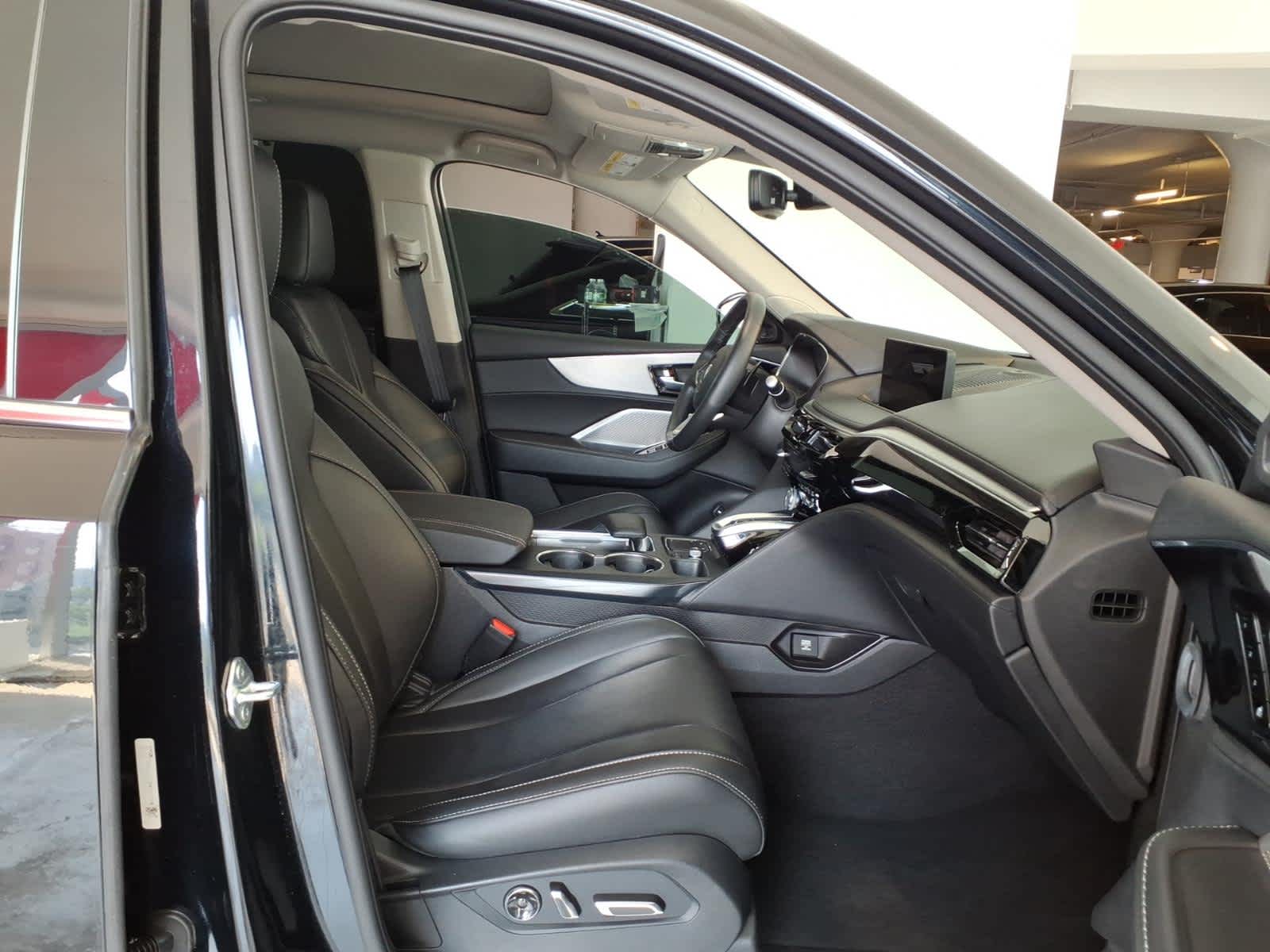 2024 Acura MDX SH-AWD w/Technology Package