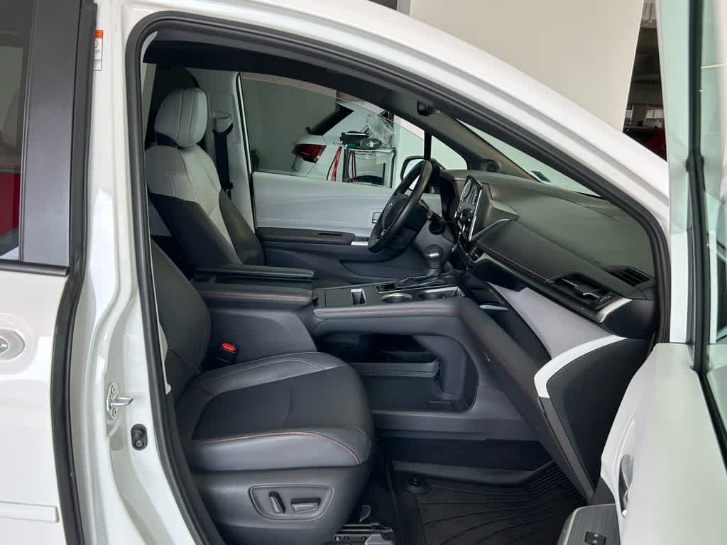 2022 Toyota Sienna XSE AWD 7-Passenger