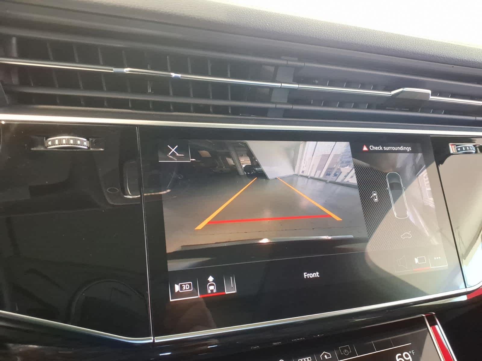 2023 Audi Q7 Premium 45 TFSI quattro