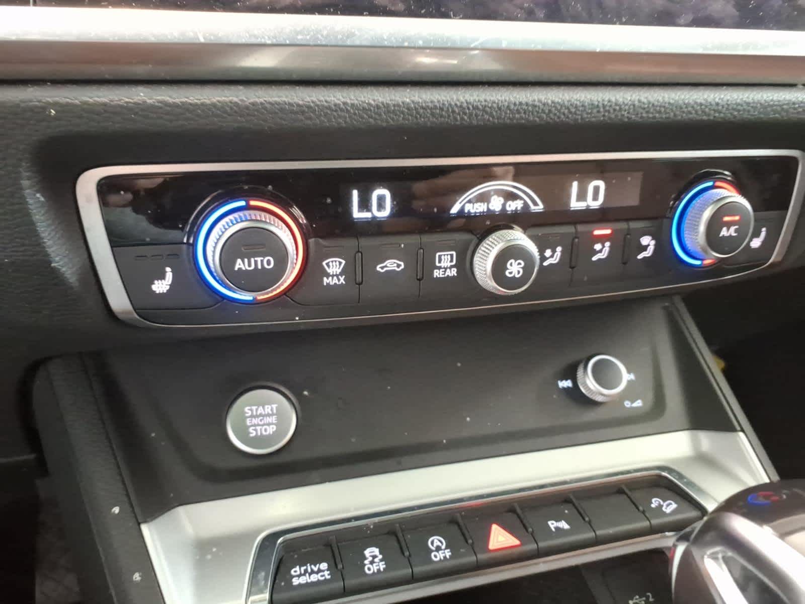 2020 Audi Q3 Premium 45 TFSI quattro