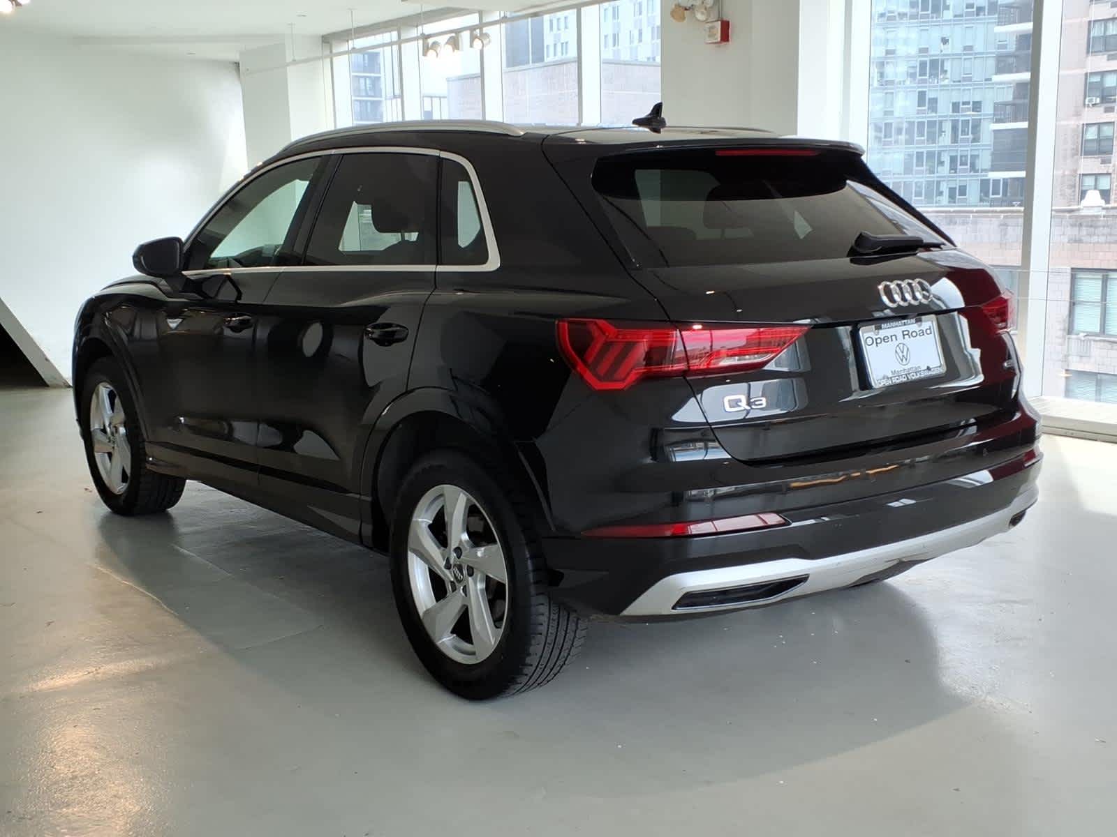 2020 Audi Q3 Premium 45 TFSI quattro