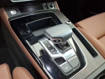 2025 Audi Q5 S line Premium Plus 45 TFSI quattro