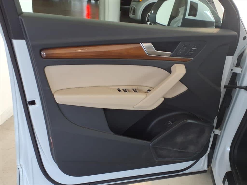 2023 Audi Q5 S line Premium 45 TFSI quattro