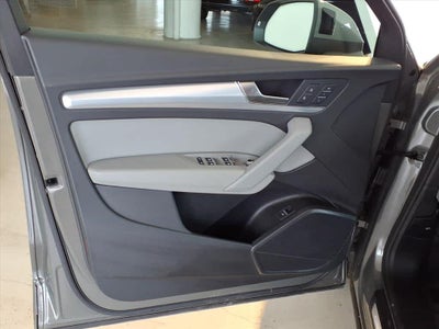 2025 Audi Q5 S line Premium 45 TFSI quattro