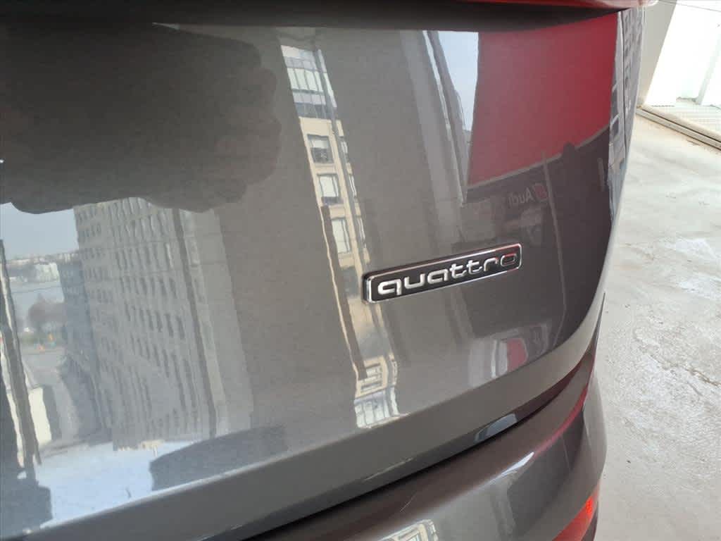 2023 Audi Q7 Premium Plus 45 TFSI quattro