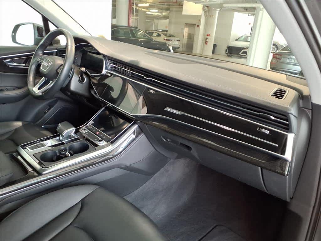 2023 Audi Q7 Premium Plus 45 TFSI quattro