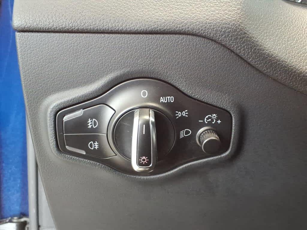 2013 Audi Q5 quattro 4dr 2.0T Premium Plus