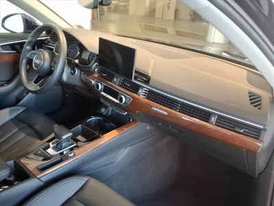 2022 Audi A4 Premium 40 TFSI quattro