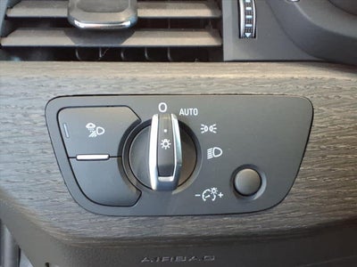 2023 Audi A4 S line Premium 45 TFSI quattro