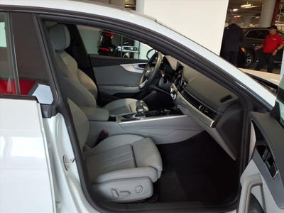 2025 Audi A5 Sportback S line Premium 45 TFSI quattro