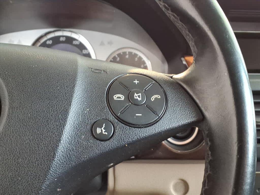 2010 Mercedes-Benz GLK 4MATIC® 4dr GLK 350