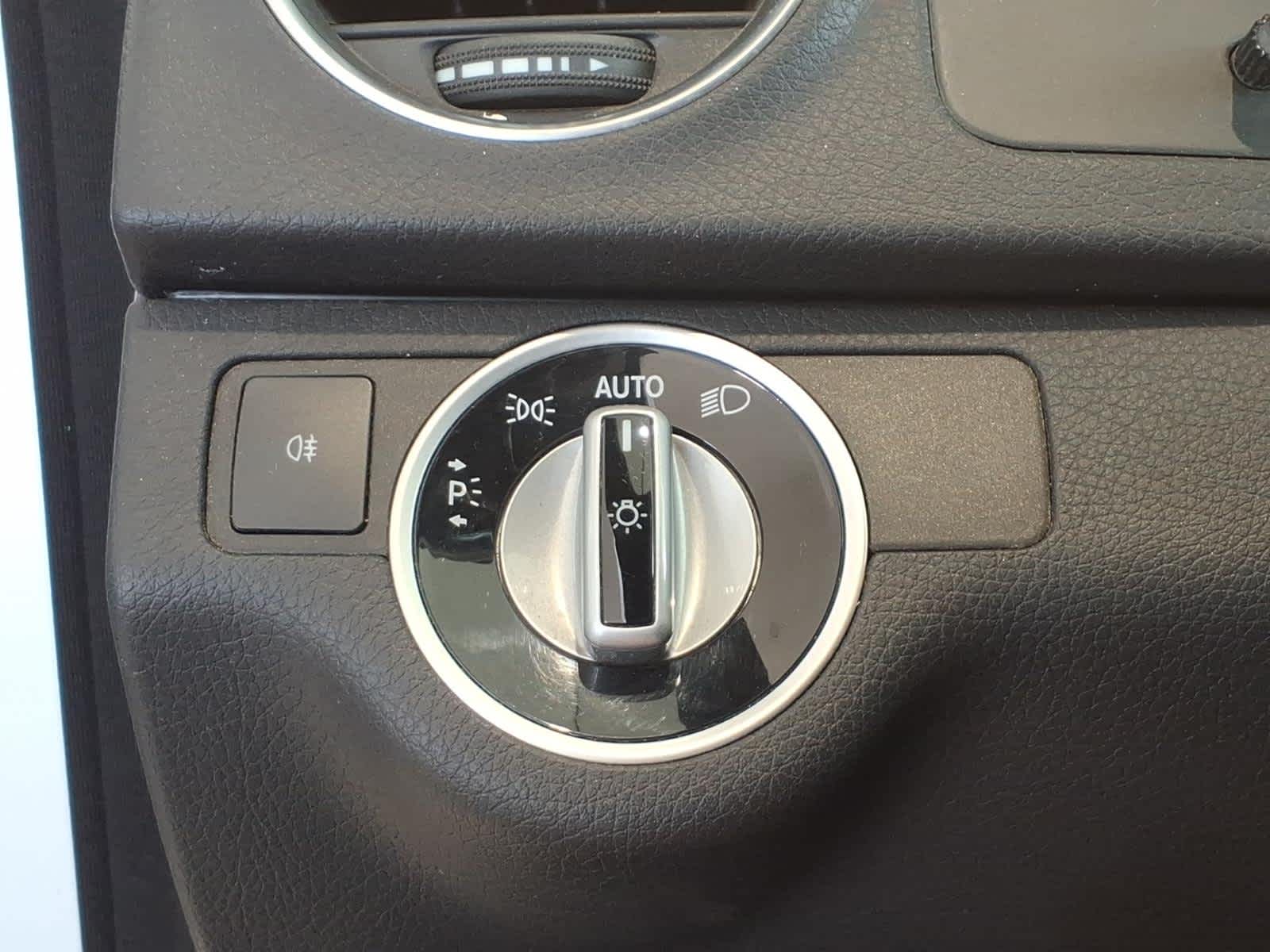 2013 Mercedes-Benz C-Class 4dr Sdn C 250 Sport RWD