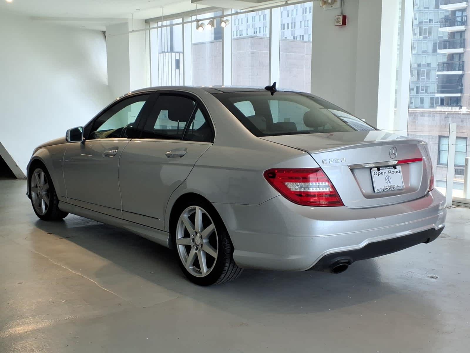 2013 Mercedes-Benz C-Class 4dr Sdn C 250 Sport RWD