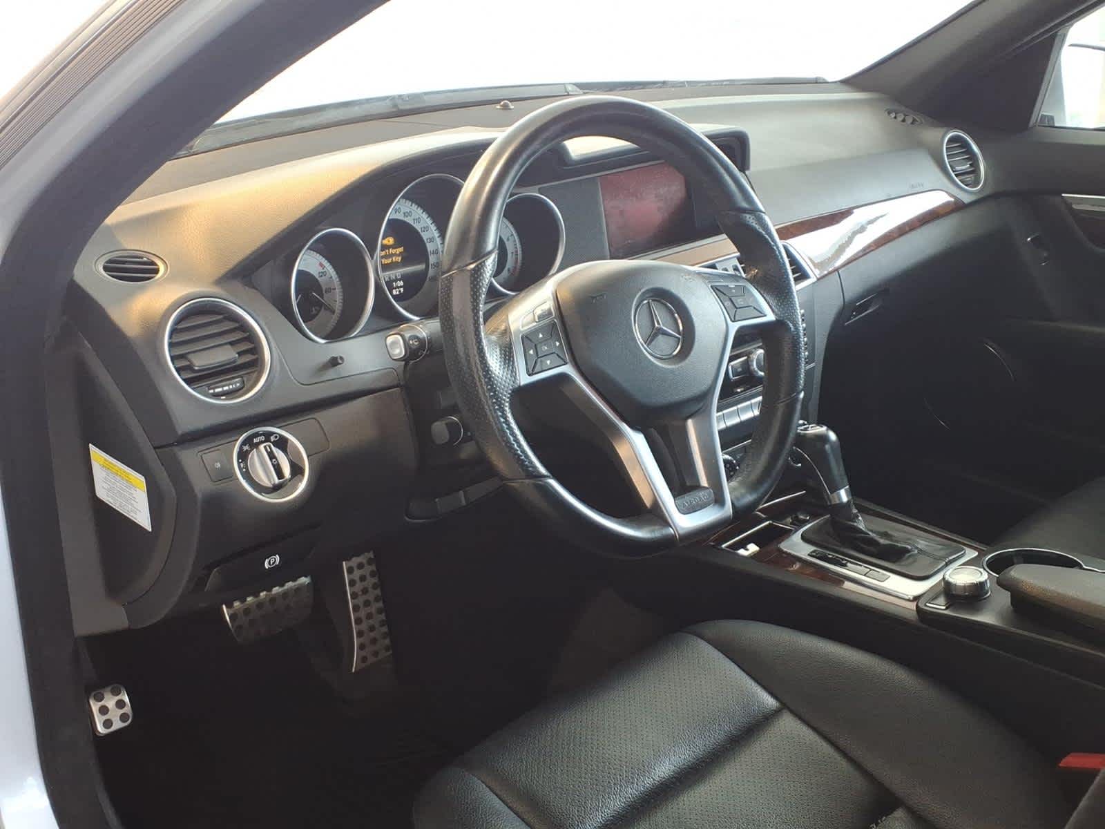2013 Mercedes-Benz C-Class 4dr Sdn C 250 Sport RWD