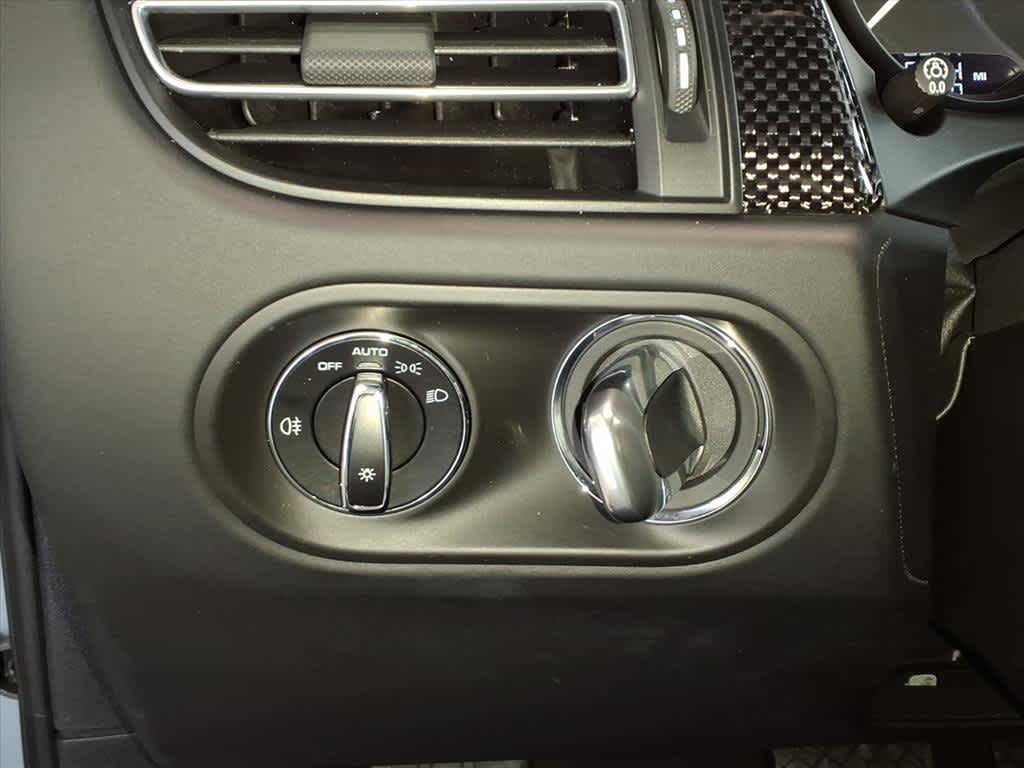 2025 Porsche Macan GTS AWD