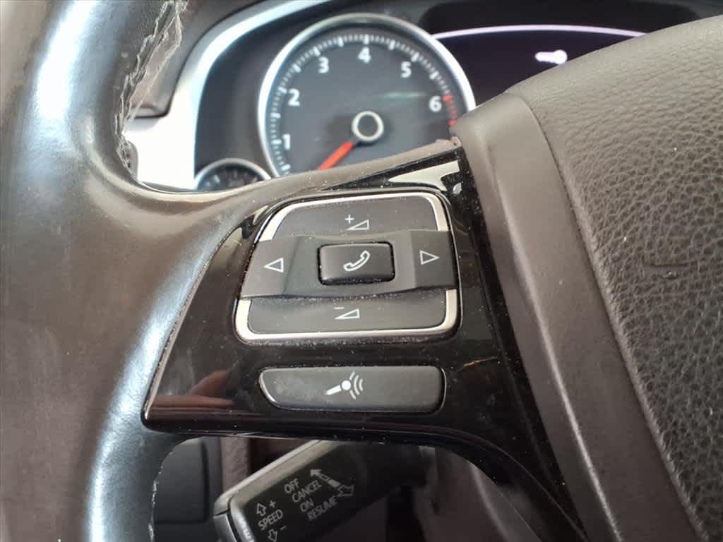 2012 Volkswagen Touareg 4dr VR6 Sport