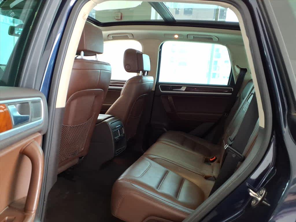 2012 Volkswagen Touareg 4dr VR6 Sport
