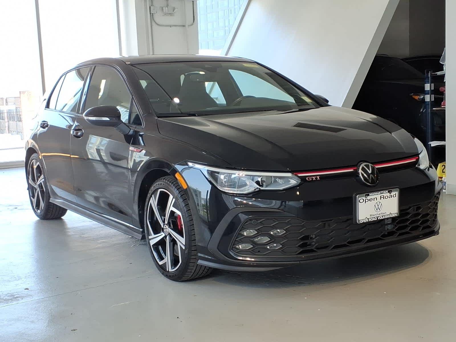2024 Volkswagen Golf GTI 2.0T SE DSG