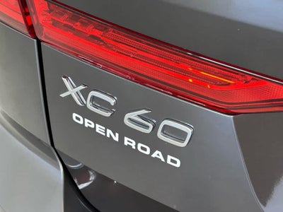 2022 Volvo XC60 B6 AWD Inscription