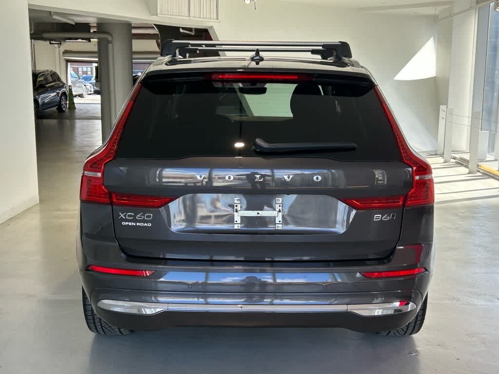 2022 Volvo XC60 B6 AWD Inscription