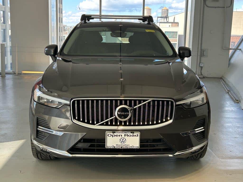 2022 Volvo XC60 B6 AWD Inscription