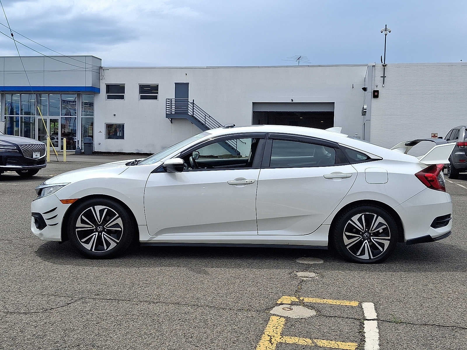 2016 Honda Civic 4dr CVT EX-L