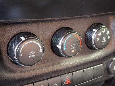 2015 Jeep Wrangler Unlimited 4WD 4dr Sport