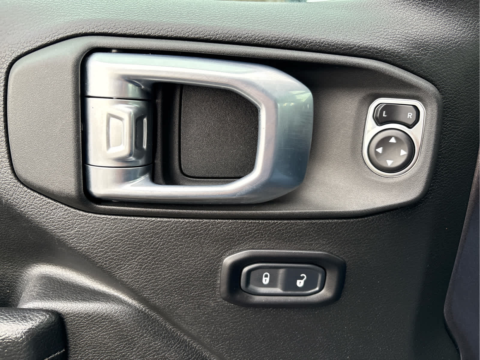 2021 Jeep Wrangler Willys 4x4