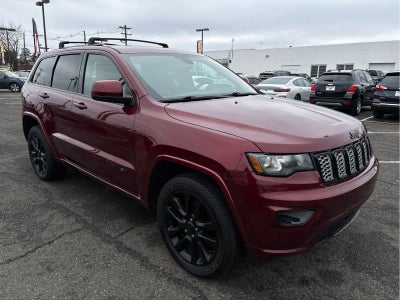 2018 Jeep Grand Cherokee Altitude 4x4 *Ltd Avail*