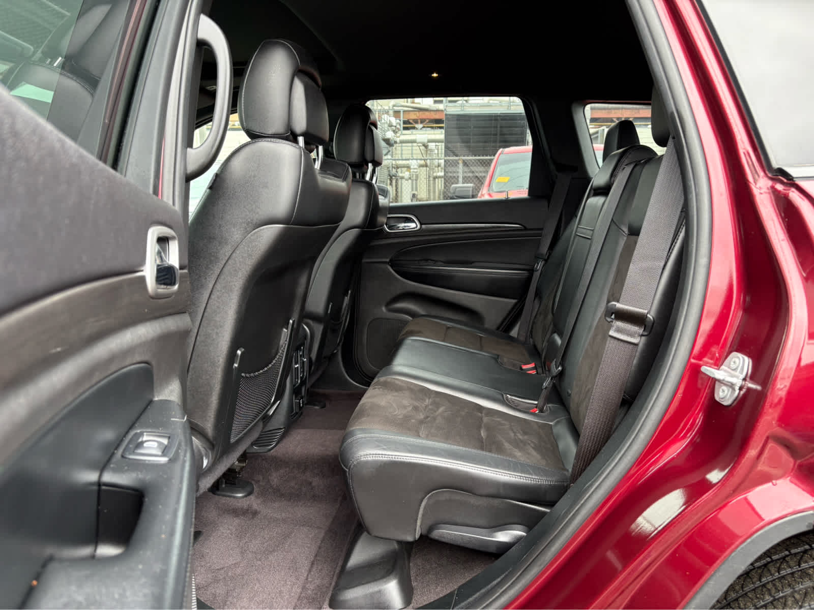 2018 Jeep Grand Cherokee Altitude 4x4 *Ltd Avail*