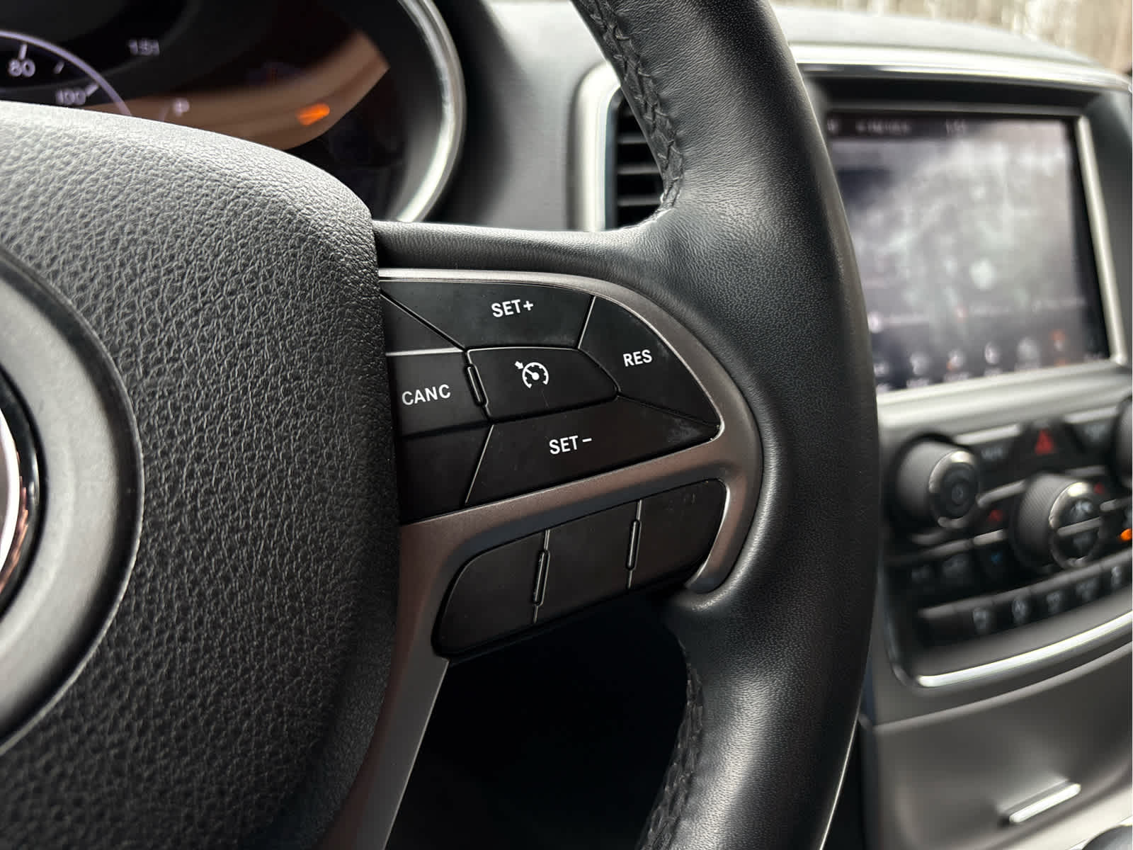 2018 Jeep Grand Cherokee Altitude 4x4 *Ltd Avail*