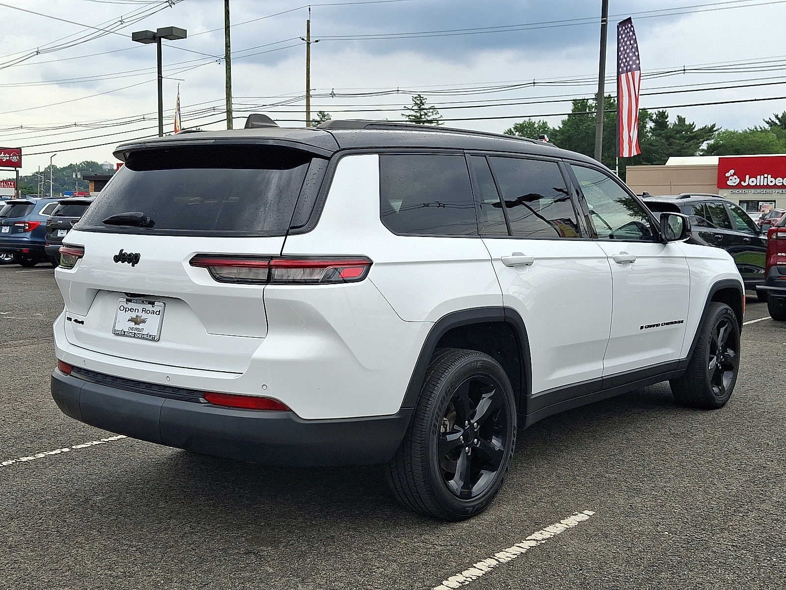 2022 Jeep Grand Cherokee L Altitude 4x4