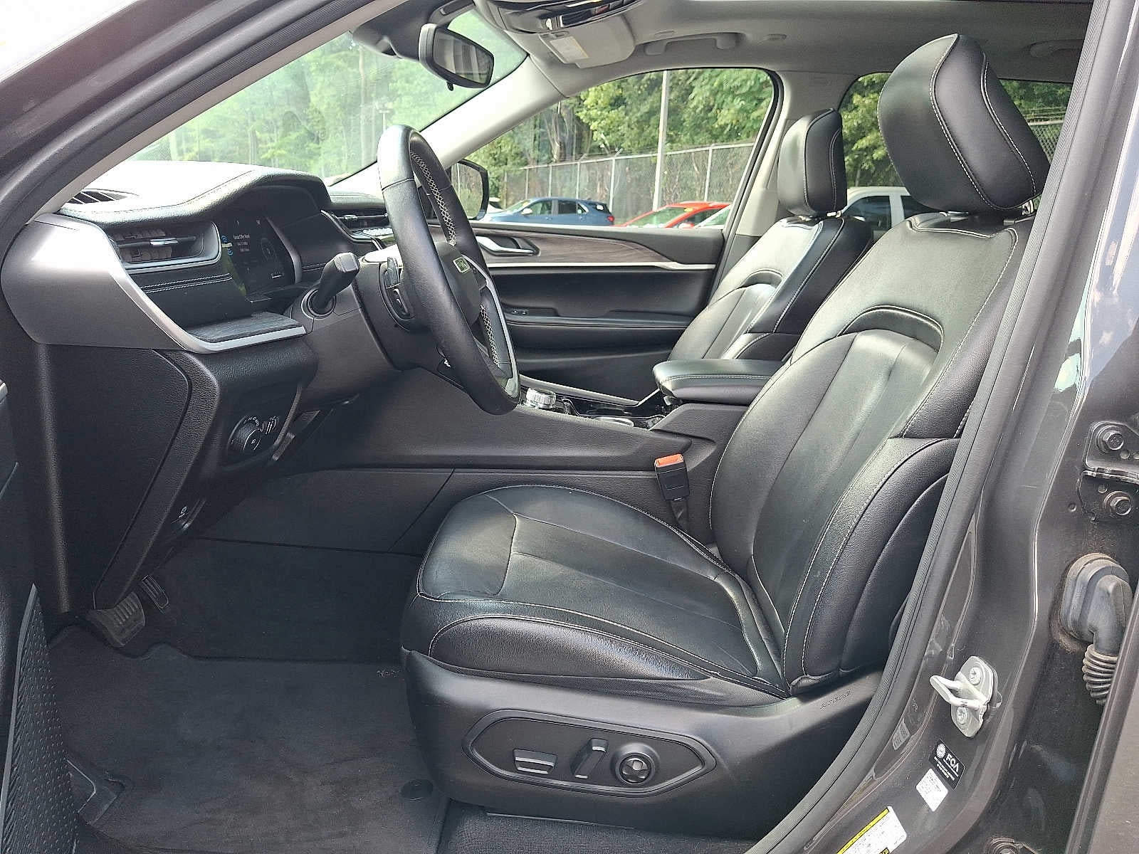 2022 Jeep Grand Cherokee L Limited 4x4