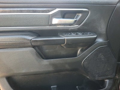 2022 RAM 1500 Big Horn 4x4 Crew Cab 57 Box