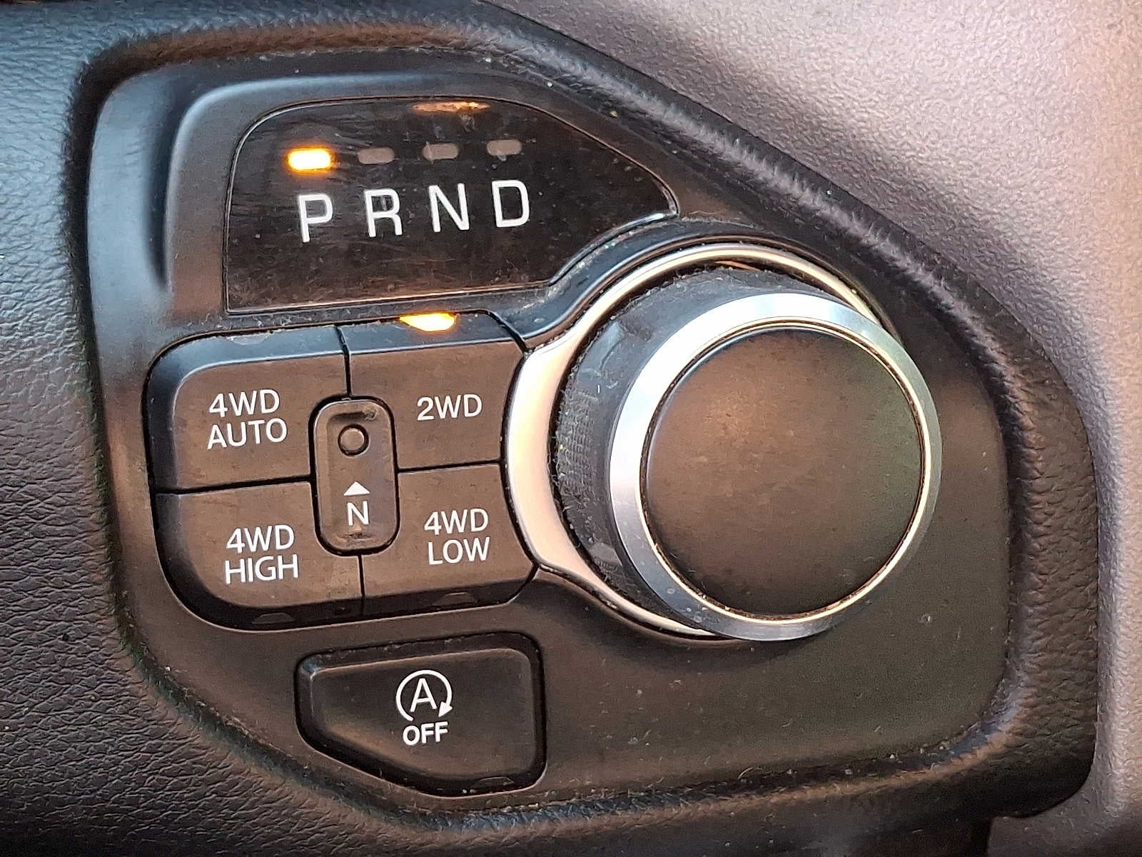 2022 RAM 1500 Big Horn 4x4 Crew Cab 57 Box