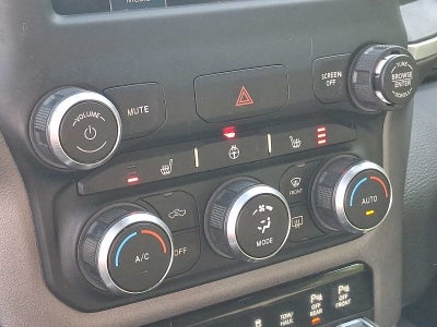 2022 RAM 1500 Big Horn 4x4 Crew Cab 57 Box