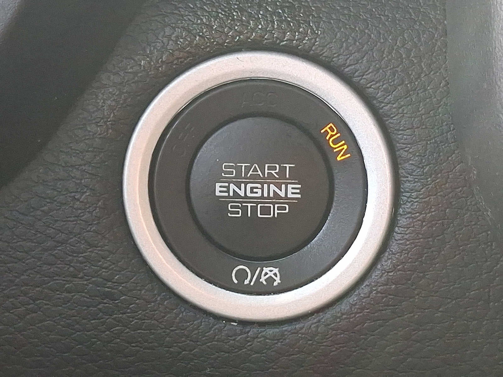 2022 RAM 1500 Big Horn 4x4 Crew Cab 57 Box