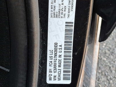 2022 RAM 1500 Big Horn 4x4 Crew Cab 57 Box