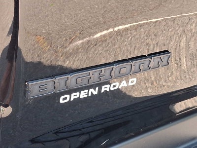 2022 RAM 1500 Big Horn 4x4 Crew Cab 57 Box