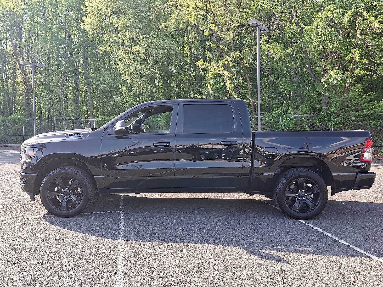 2022 RAM 1500 Big Horn 4x4 Crew Cab 57 Box