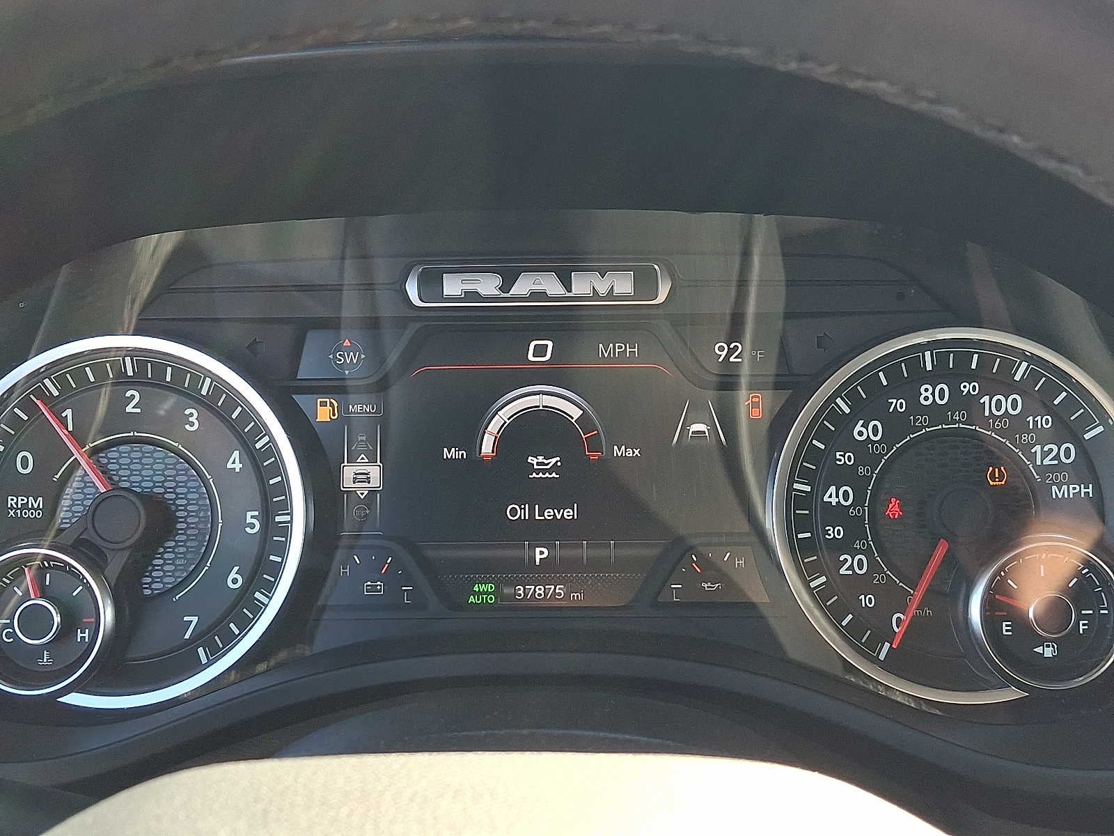 2025 RAM 1500 Big Horn 4x4 Crew Cab 57 Box