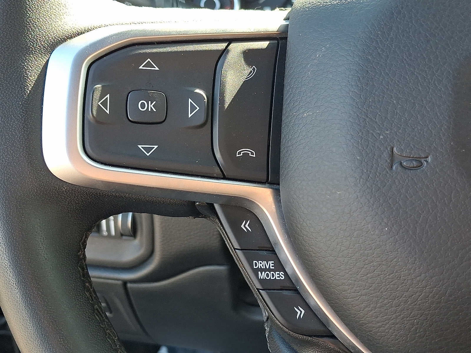 2025 RAM 1500 Big Horn 4x4 Crew Cab 57 Box