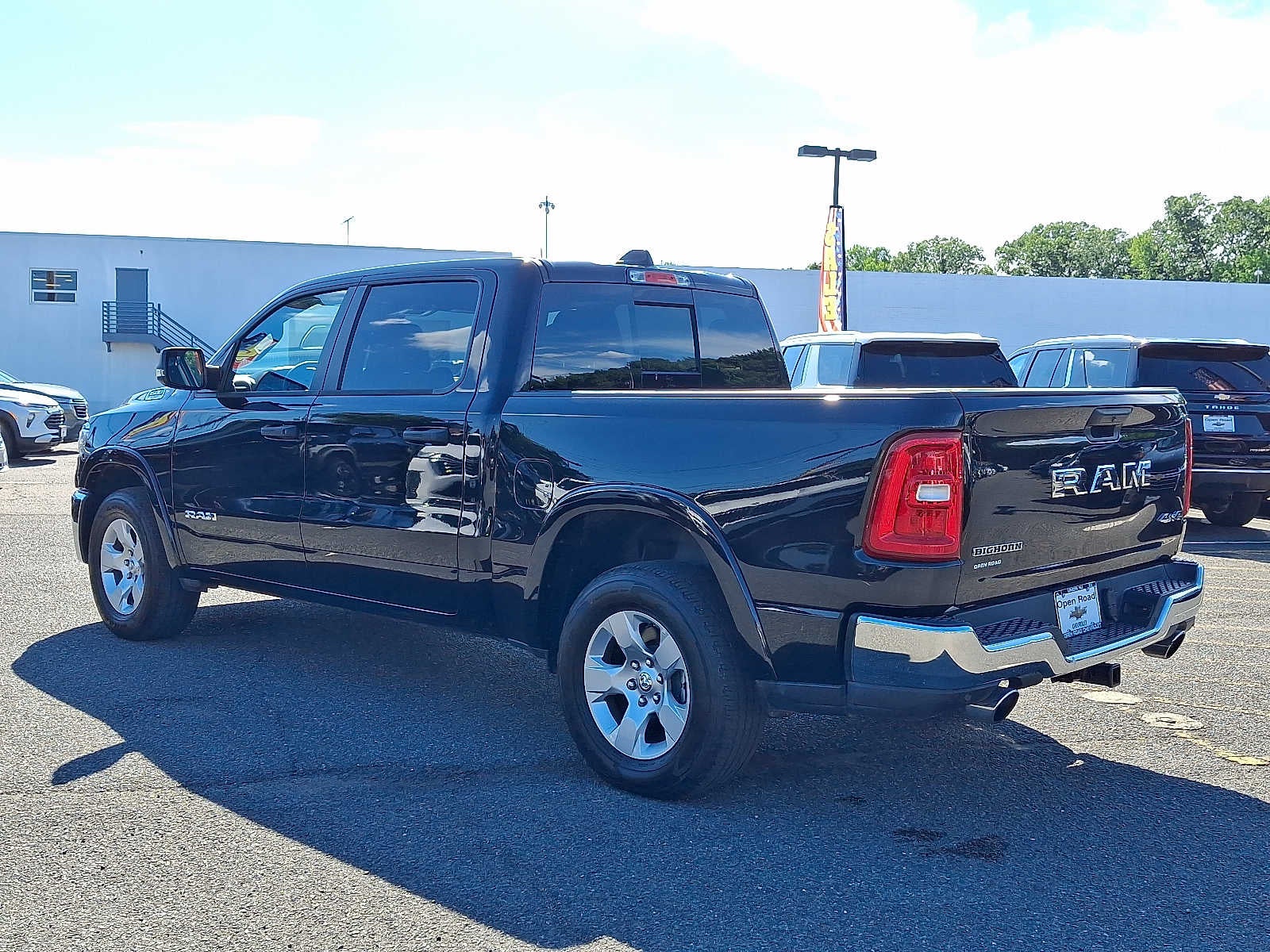 2025 RAM 1500 Big Horn 4x4 Crew Cab 57 Box