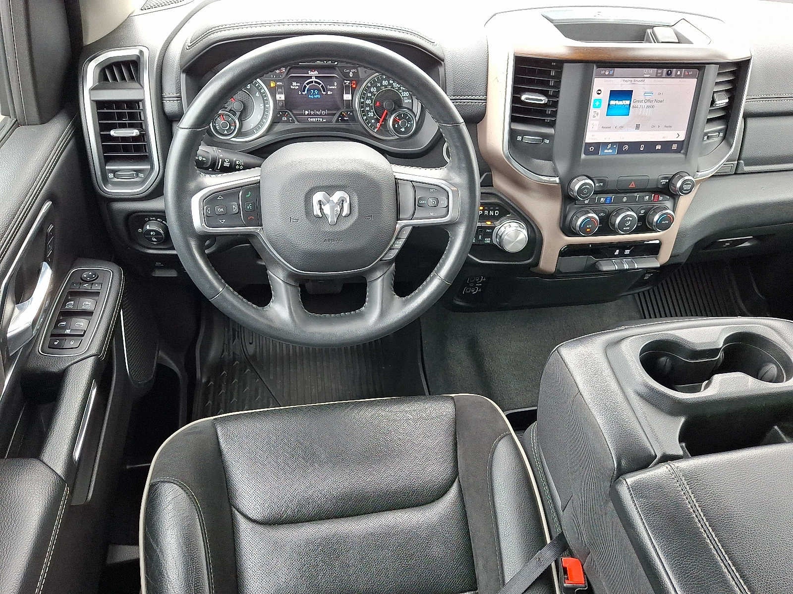2022 RAM 1500 Laramie 4x4 Crew Cab 57 Box