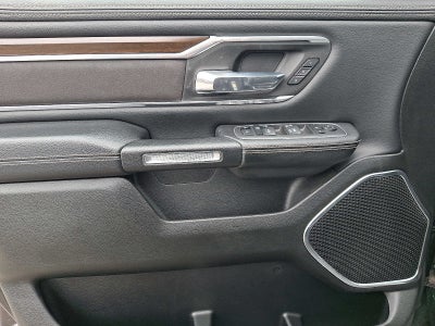 2022 RAM 1500 Laramie 4x4 Crew Cab 57 Box