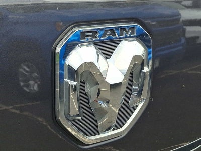 2022 RAM 1500 Laramie 4x4 Crew Cab 57 Box